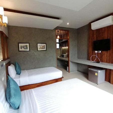Jr Place Klong Muang Beach Εξωτερικό φωτογραφία