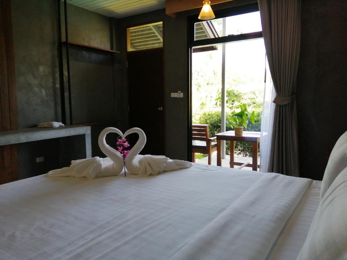 Jr Place Klong Muang Beach Εξωτερικό φωτογραφία