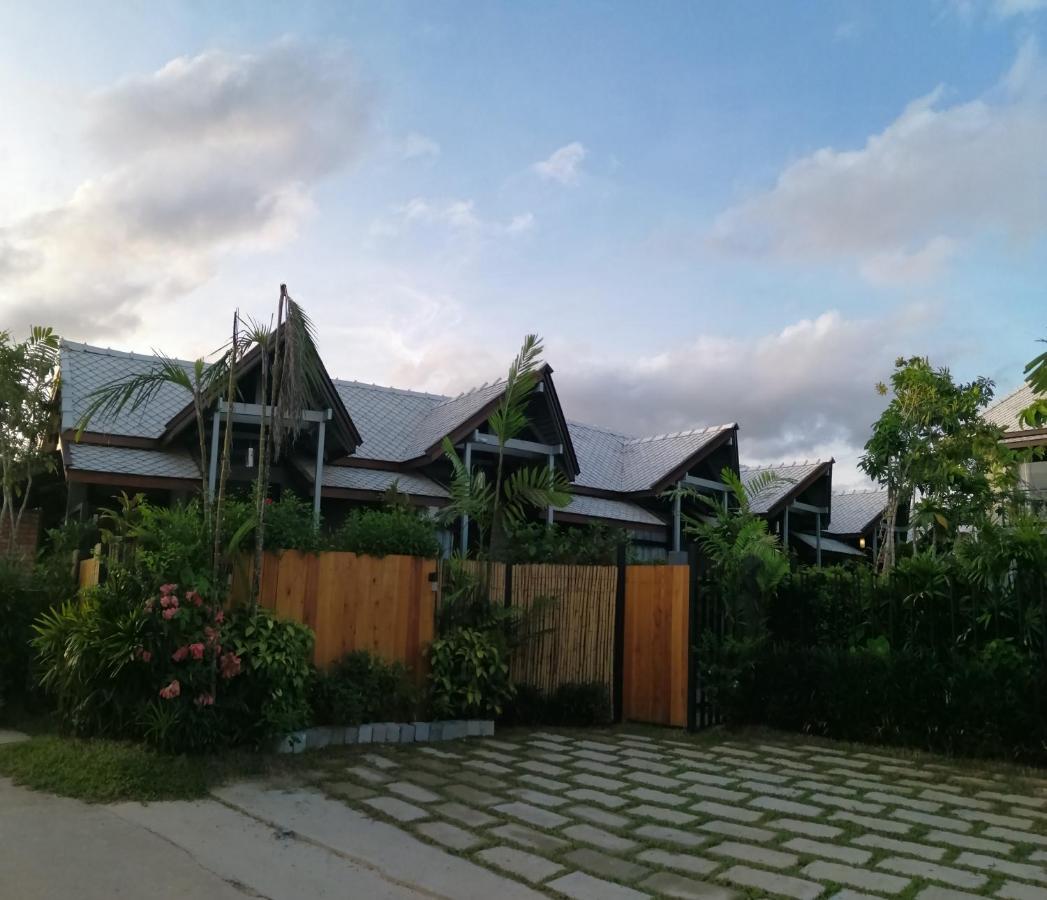 Jr Place Klong Muang Beach Εξωτερικό φωτογραφία