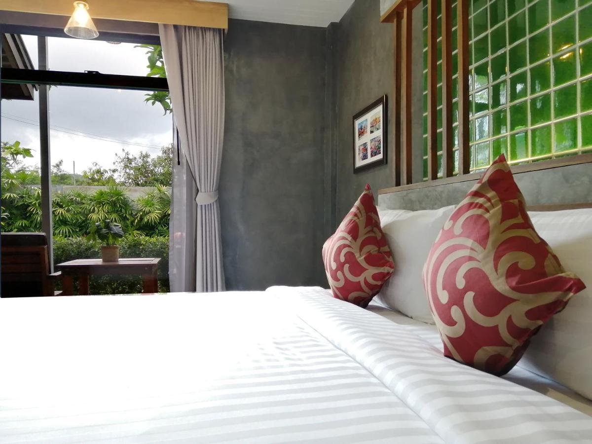 Jr Place Klong Muang Beach Εξωτερικό φωτογραφία