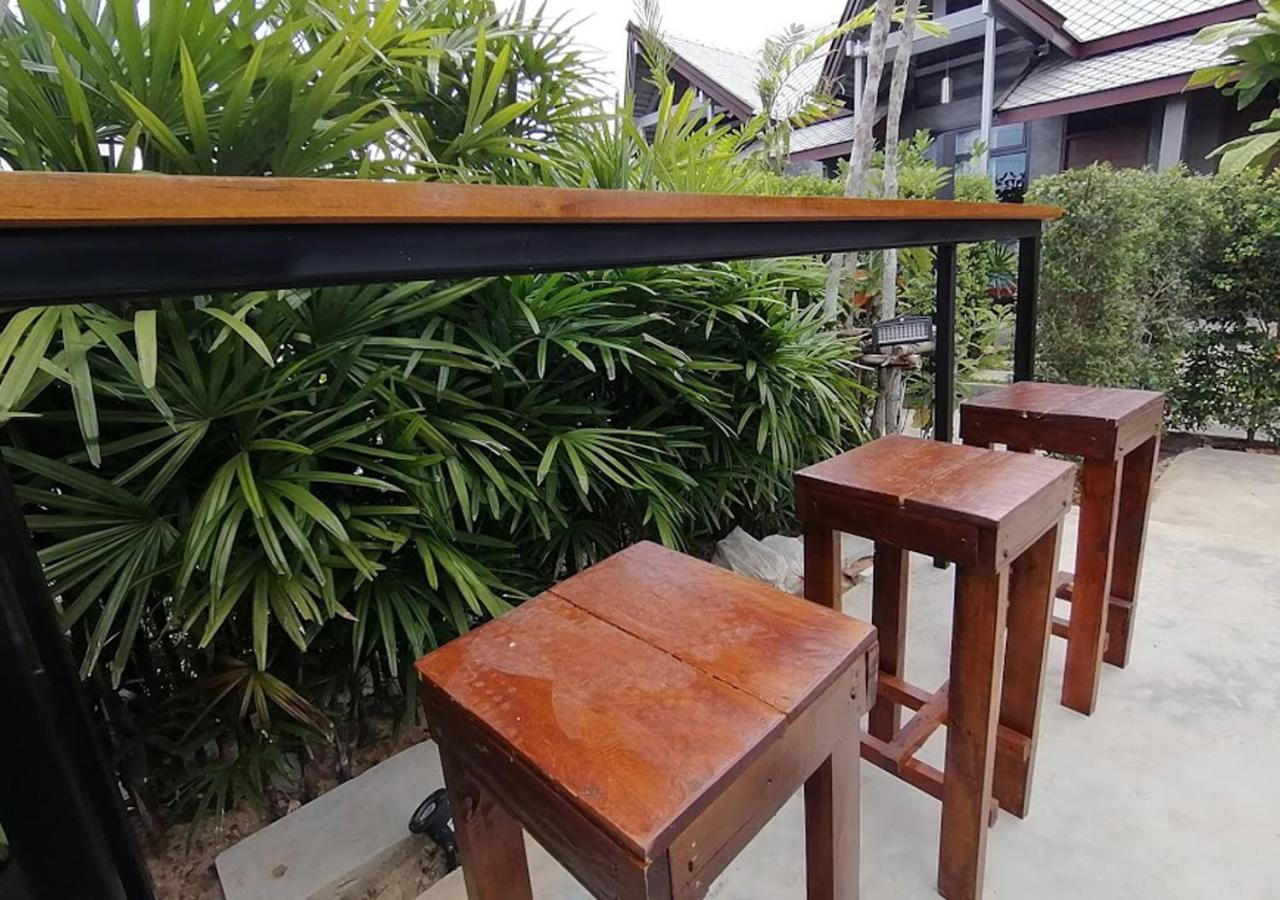 Jr Place Klong Muang Beach Εξωτερικό φωτογραφία